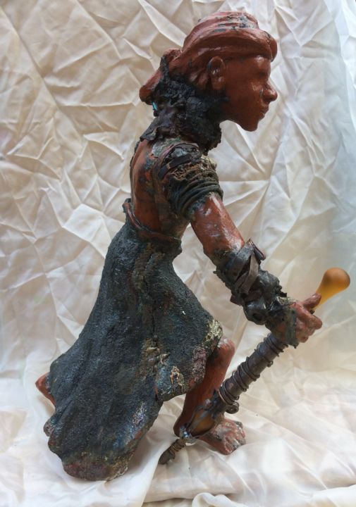 Sculpture titled "Le baroudeur" by Muriel Bouchy, Original Artwork, Terra cotta