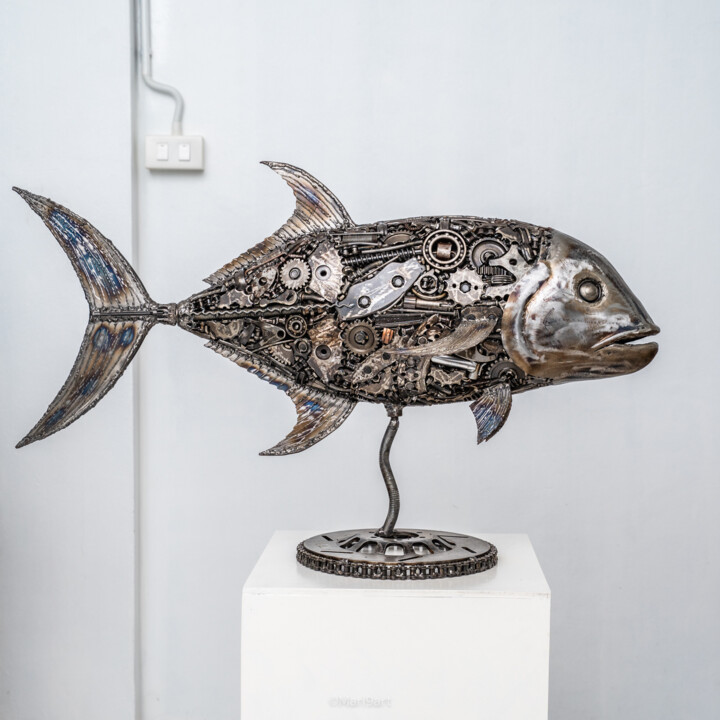 Scultura intitolato "Jack fish metal scu…" da Chatree Choorachatatorn (Mari9art), Opera d'arte originale, Metalli