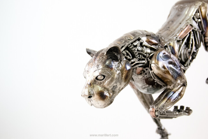 Rzeźba zatytułowany „Metal art - Lion sc…” autorstwa Chatree Choorachatatorn (Mari9art), Oryginalna praca, Metale
