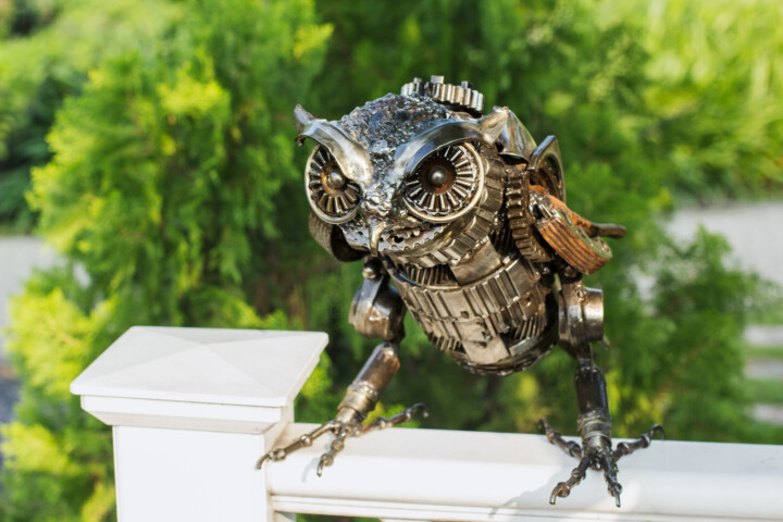 제목이 "Owl metal art sculp…"인 조형물 Chatree Choorachatatorn (Mari9art)로, 원작, 금속
