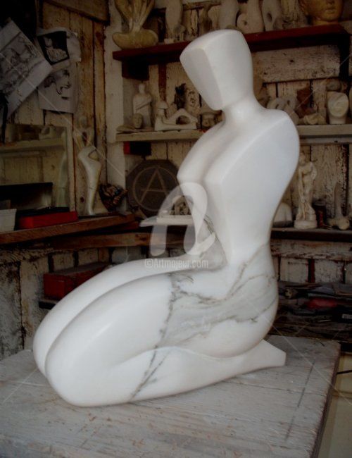 Sculpture intitulée "la Dame à l'echarpe" par Janpi. R, Œuvre d'art originale, Autre