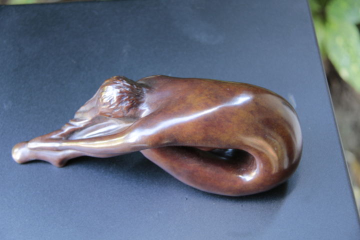 Sculpture titled "Petite Priscaela" by Christian Candelier, Original Artwork, Metals