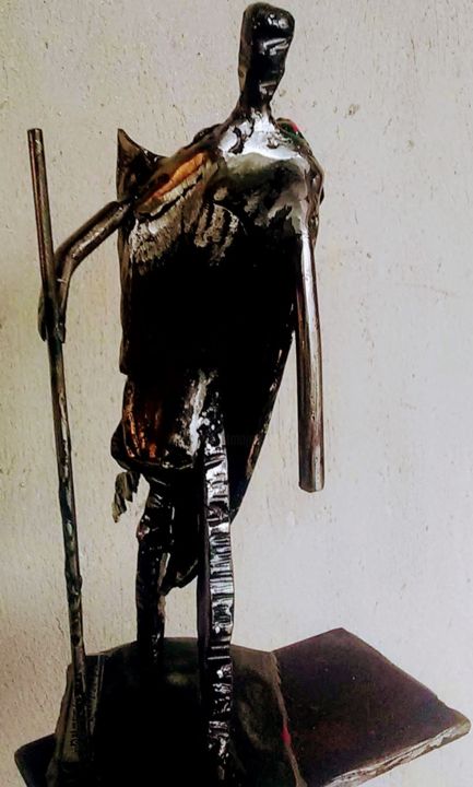 Skulptur mit dem Titel "marcheur" von Christian Canivenc, Original-Kunstwerk, Metalle