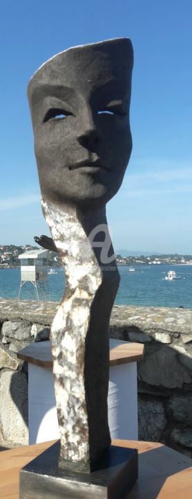 Sculpture titled "CASSANDRE" by Christine Dupont, Original Artwork