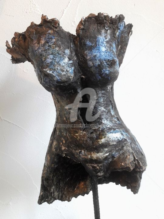 Sculpture titled "Vestige bleu" by Christine Dupont, Original Artwork, Ceramics