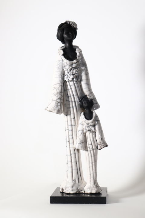 Sculpture titled "AKI ET SUZUMI" by Christine Lavoute, Original Artwork, Ceramics