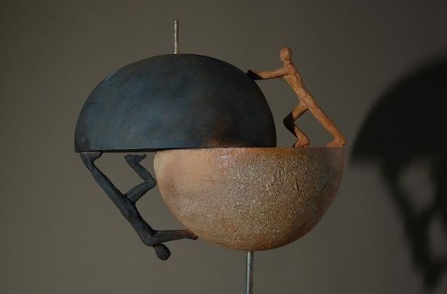 Skulptur mit dem Titel "refaire le monde" von Christine Lambert, Original-Kunstwerk, Terra cotta