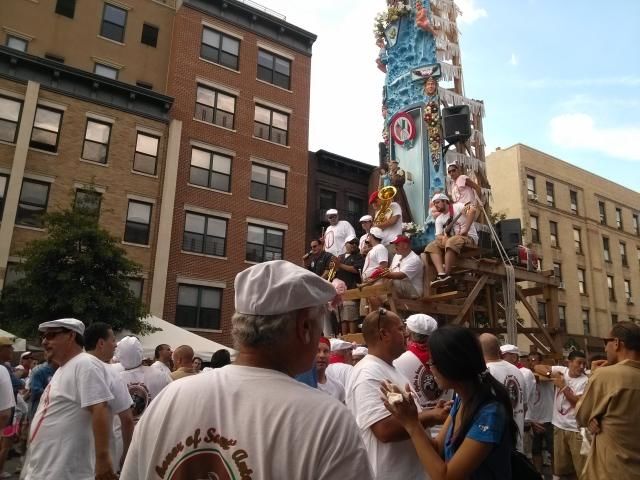 Photography titled "Giglio 8 - E. 114th…" by Christine Natanael, Original Artwork