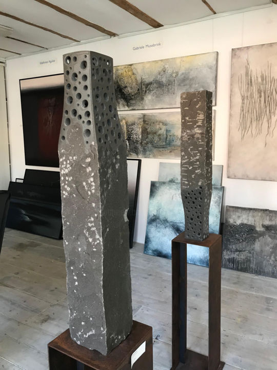 Sculpture titled "Change of weight "u…" by Christoph Jakob, Original Art, Stone