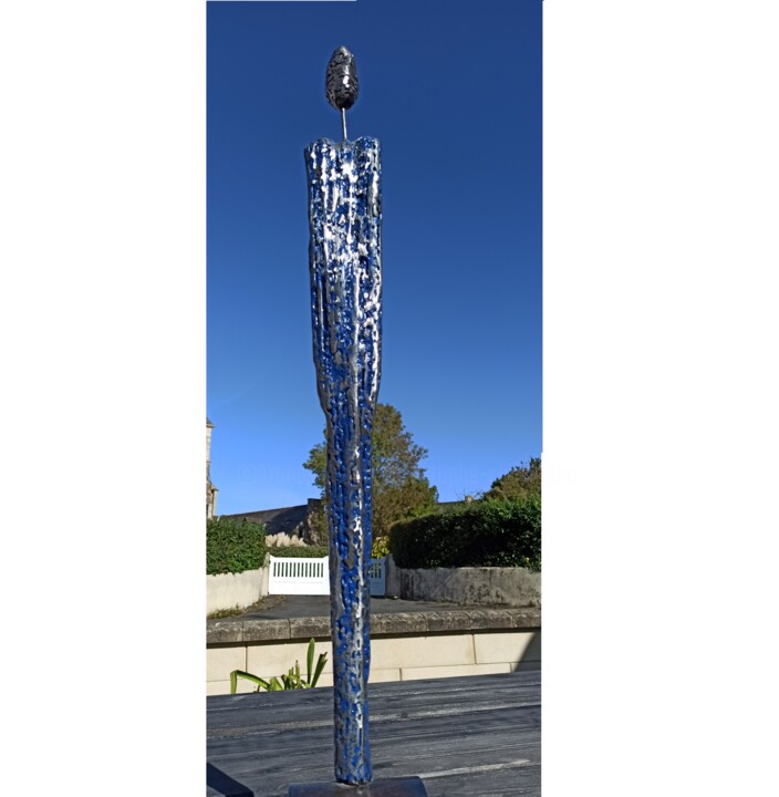 Sculpture intitulée "Monolithe acier bleu" par Christophe-Christophe, Œuvre d'art originale, Métaux