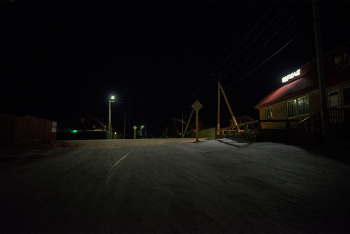 Fotografia intitulada "Carrefour la nuit" por Christophe Gibourg, Obras de arte originais, Fotografia digital Montado em Car…