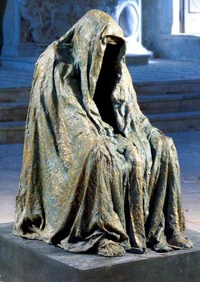 Skulptur mit dem Titel "Pietà" von Anna Chromy, Original-Kunstwerk