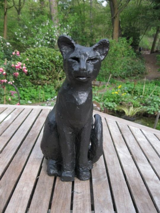 Sculpture titled "Kat" by Cissymartens, Original Artwork