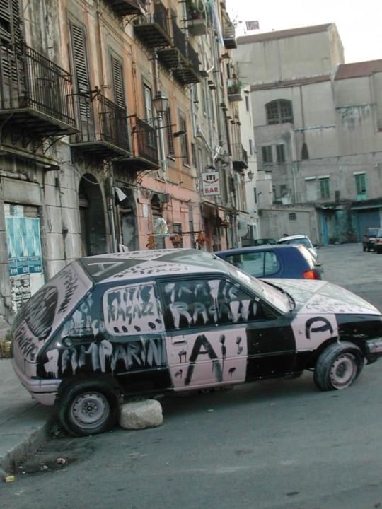 Photography titled "Auto Serie A 01" by Chiara D., Original Artwork