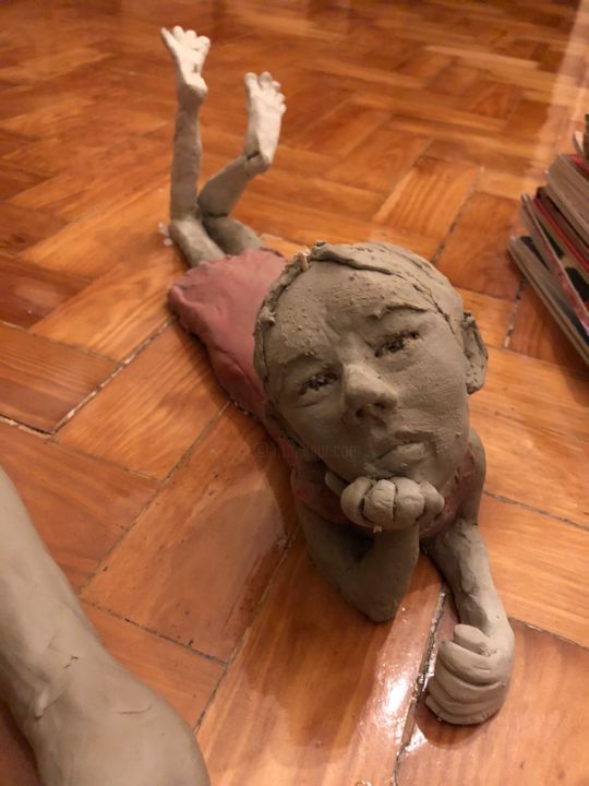 Scultura intitolato "O sonho" da Claudia Marques, Opera d'arte originale