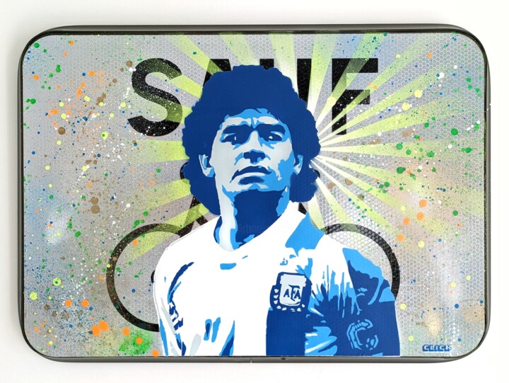 Painting titled "El pibe de oro" by Click, Original Artwork, Stencil Mounted on Other rigid panel