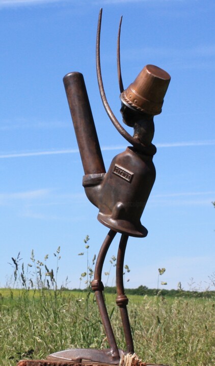 Sculpture intitulée "Grand et long disco…" par Clive Manuel, Œuvre d'art originale