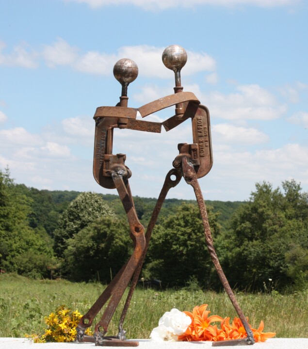 Sculpture titled "A loving couple" by Clive Manuel, Original Artwork, Metals