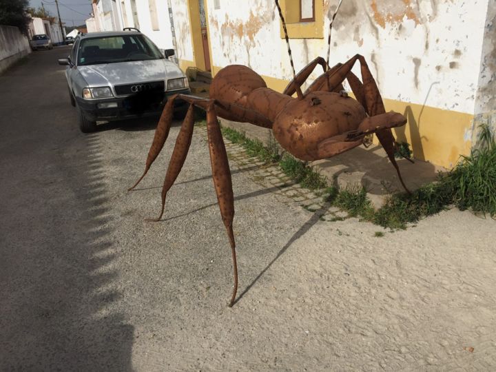 Sculpture intitulée "A formiga" par Duarte Guerreiro, Œuvre d'art originale, Métaux
