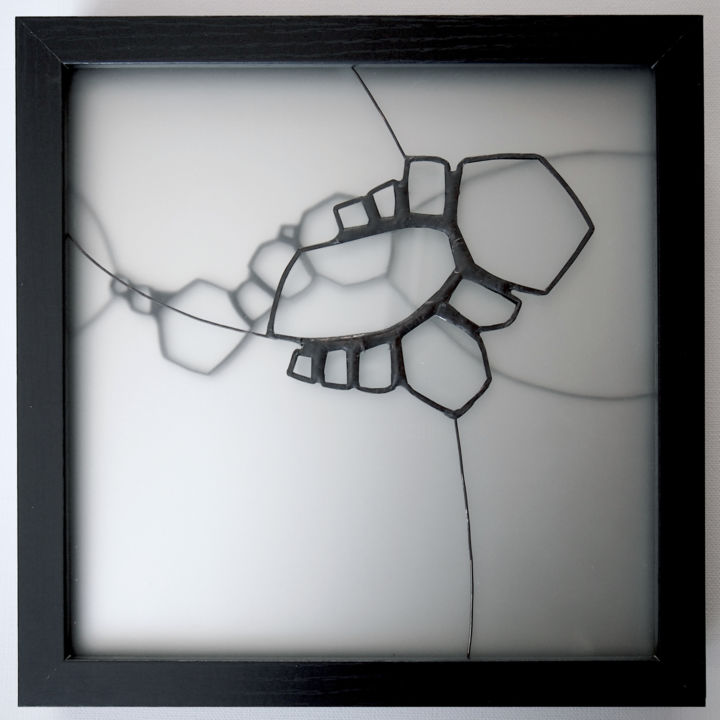 Sculpture intitulée "Glass panel superim…" par Annabelle Nicole, Œuvre d'art originale, Verre