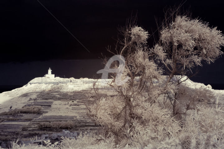 "Distant Lighthouse" başlıklı Fotoğraf Coral Moyes tarafından, Orijinal sanat