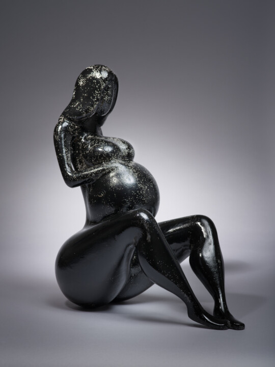 Sculpture titled "Femme qui porte la…" by Corbello, Original Artwork, Aerated concrete