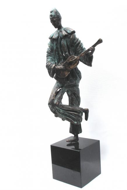 Escultura titulada "Pierot playing guit…" por N.C.J. Stam, Obra de arte original, Fundición