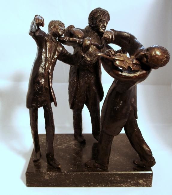 Sculpture intitulée "String Trio" par N.C.J. Stam, Œuvre d'art originale, Coulage
