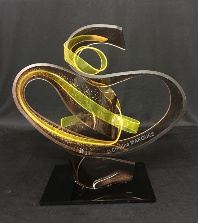 Sculpture,  18,5x18,1 in 