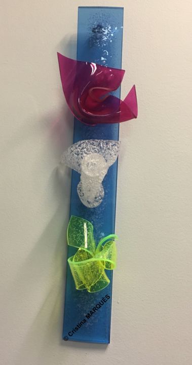 Sculpture titled "Envolée de Fleurs" by Cristina Marquès, Original Artwork, Plastic