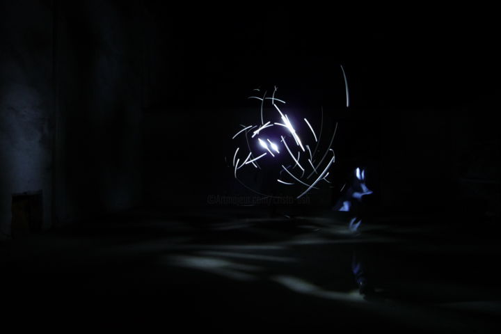 Photography titled "ovni" by Cristo Ash, Original Artwork, Light Painting