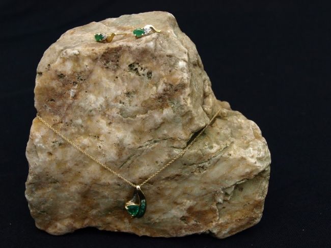Photography titled "Emeralds on Stone" by Cynthia Brown Yackenchick, Original Artwork