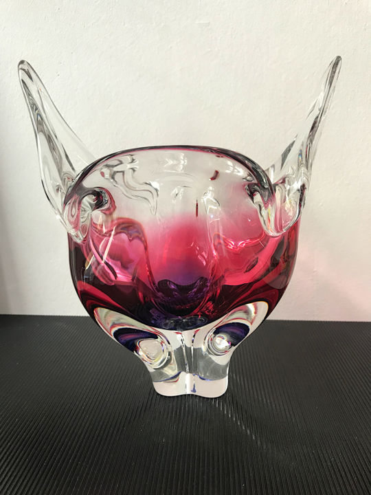 Design intitulada "Pink Vase by Jozef…" por Czech Art Glass, Obras de arte originais, Quadro de Arte