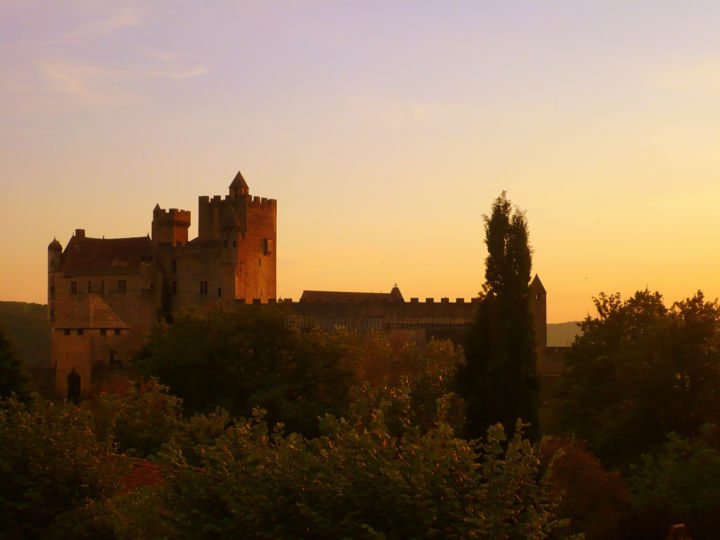 Photography titled "Château de Beynac (…" by Dominique Montestier, Original Artwork