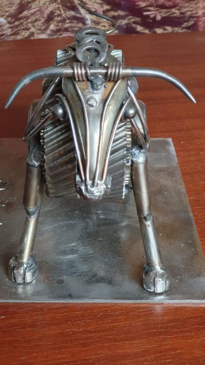 Sculpture titled "El Toro" by D.S.A.Rt, Original Artwork, Metals