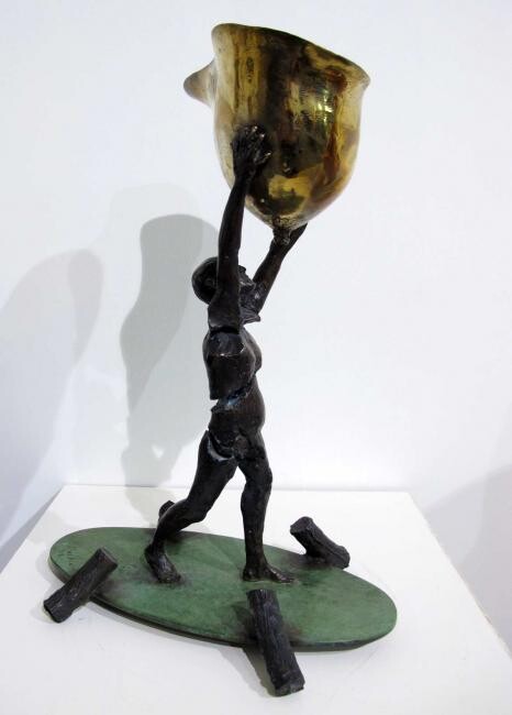 Skulptur mit dem Titel "Le casque by Dan Re…" von Dan Reisner, Original-Kunstwerk