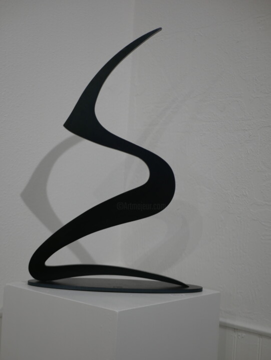 Sculpture titled "Désir 60" by Daniel Perreu, Original Artwork, Metals