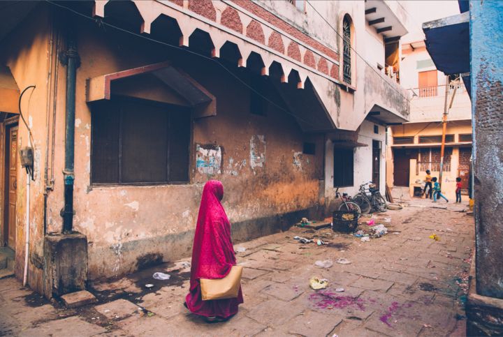 Photographie intitulée "HOLI PURPLE - The e…" par Danilo Floreani, Œuvre d'art originale, Photographie numérique