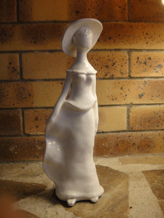 Sculpture titled "Mignonne 3" by Danielle Benotto, Original Artwork, Ceramics