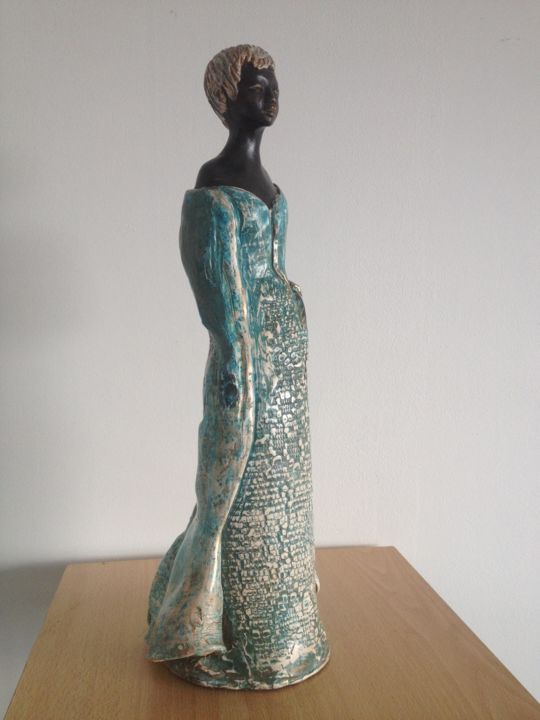 Sculpture titled "Anna" by Danielle Benotto, Original Artwork, Terra cotta