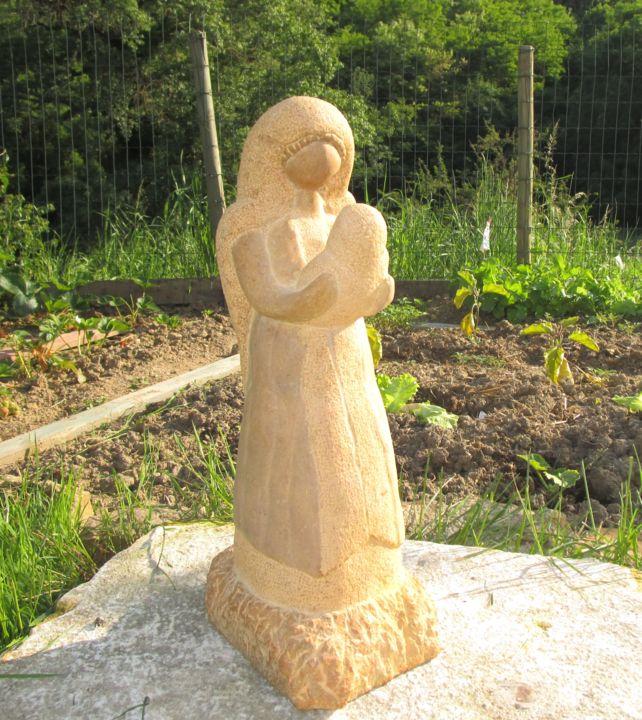 Sculpture titled "Vierge à l'enfant" by David Bernard, Original Artwork, Stone