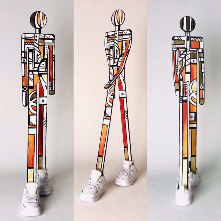 Sculptuur getiteld "NWM New walking Man…" door David Louis Doerler, Origineel Kunstwerk, Aluminium