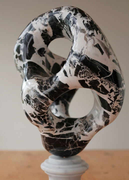 Sculpture titled "Ouréa" by David Leger, Original Artwork, Stone