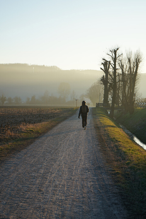 Fotografie mit dem Titel "Walking on the afte…" von Davide Novello, Original-Kunstwerk, Digitale Fotografie