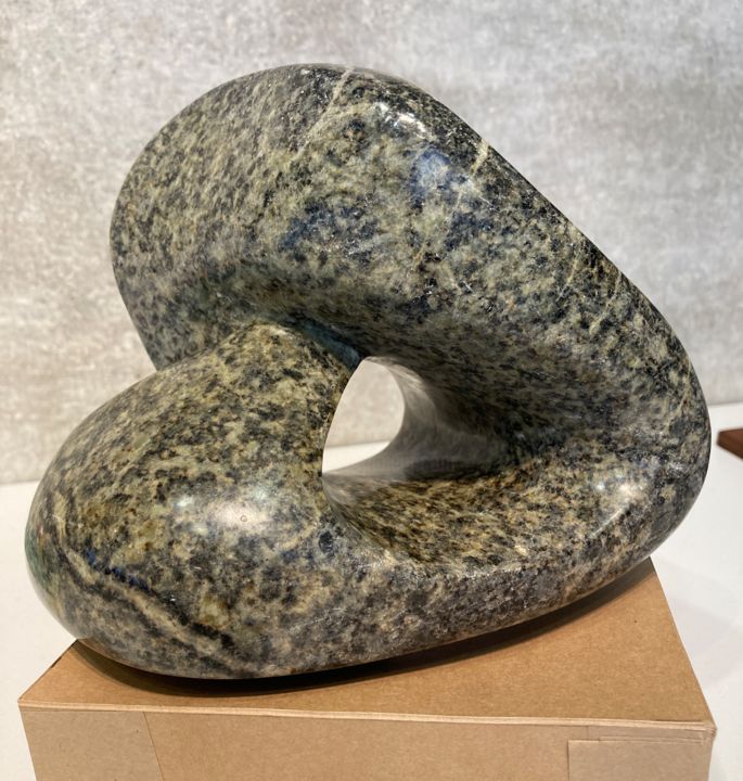 Sculpture titled "Sirocco" by Jacqueline Debluë, Original Artwork, Stone