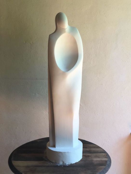 Skulptur mit dem Titel "Mujer de la luna ll…" von Juan Del Balso, Original-Kunstwerk, Zement