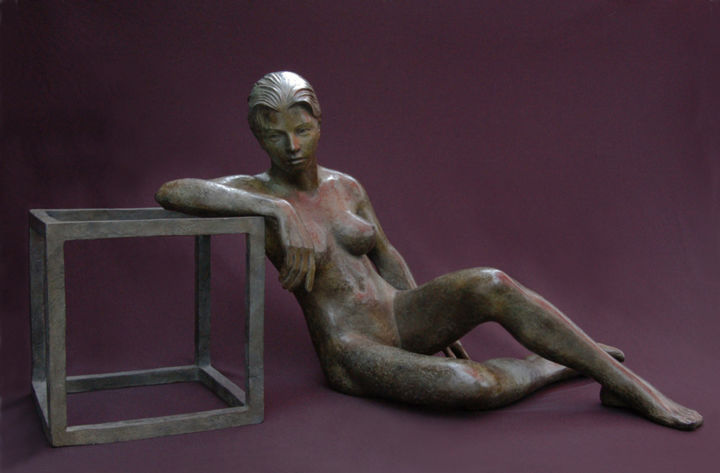 Sculpture titled "Lola" by Denis Rodier, Original Artwork, Bronze