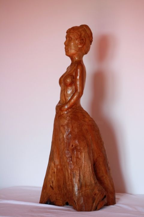 Sculpture intitulée "Sophie TREBUCHET" par Denis Thebaudeau, Œuvre d'art originale, Bois