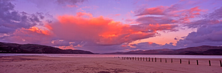 Photographie intitulée "Sunset over the Bor…" par Derek Harris, Œuvre d'art originale, Photographie non manipulée