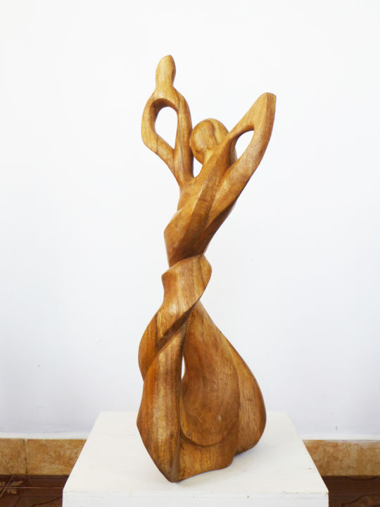 Sculpture titled "Cheering Spirit" by Dhyaneswar Dausoa, Original Artwork, Wood